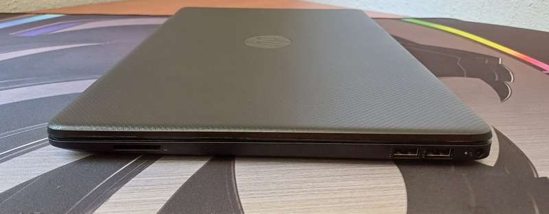 HP 15 Core i3 4GB 1TB 15.6` Notebook Jet black